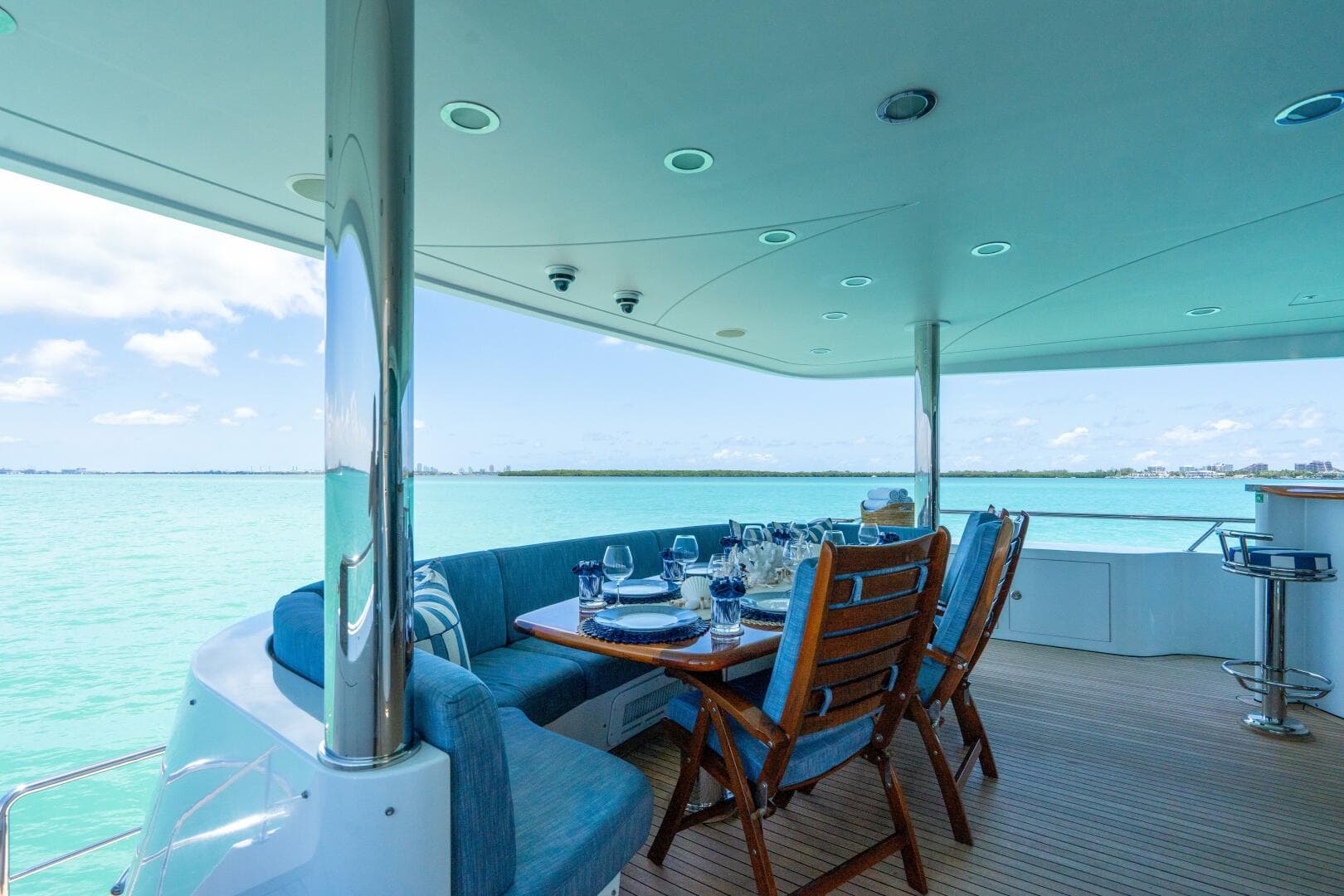 2004 Crescent Raised Pilothouse — photo 63