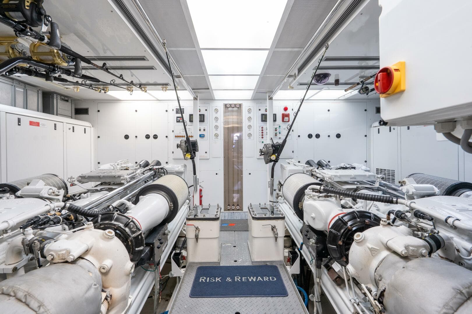 2004 Crescent Raised Pilothouse — photo 68