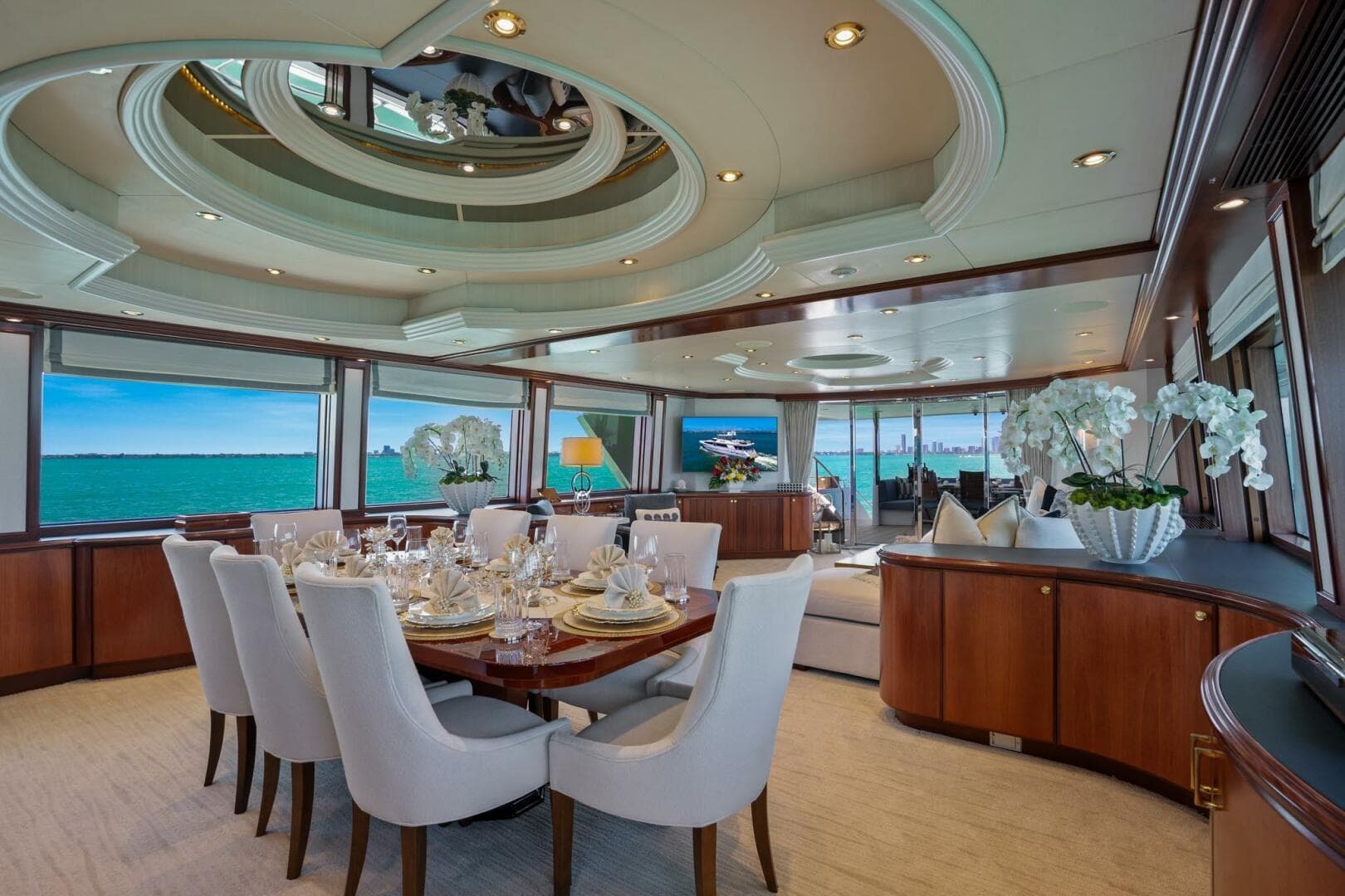 2004 Crescent Raised Pilothouse — photo 6