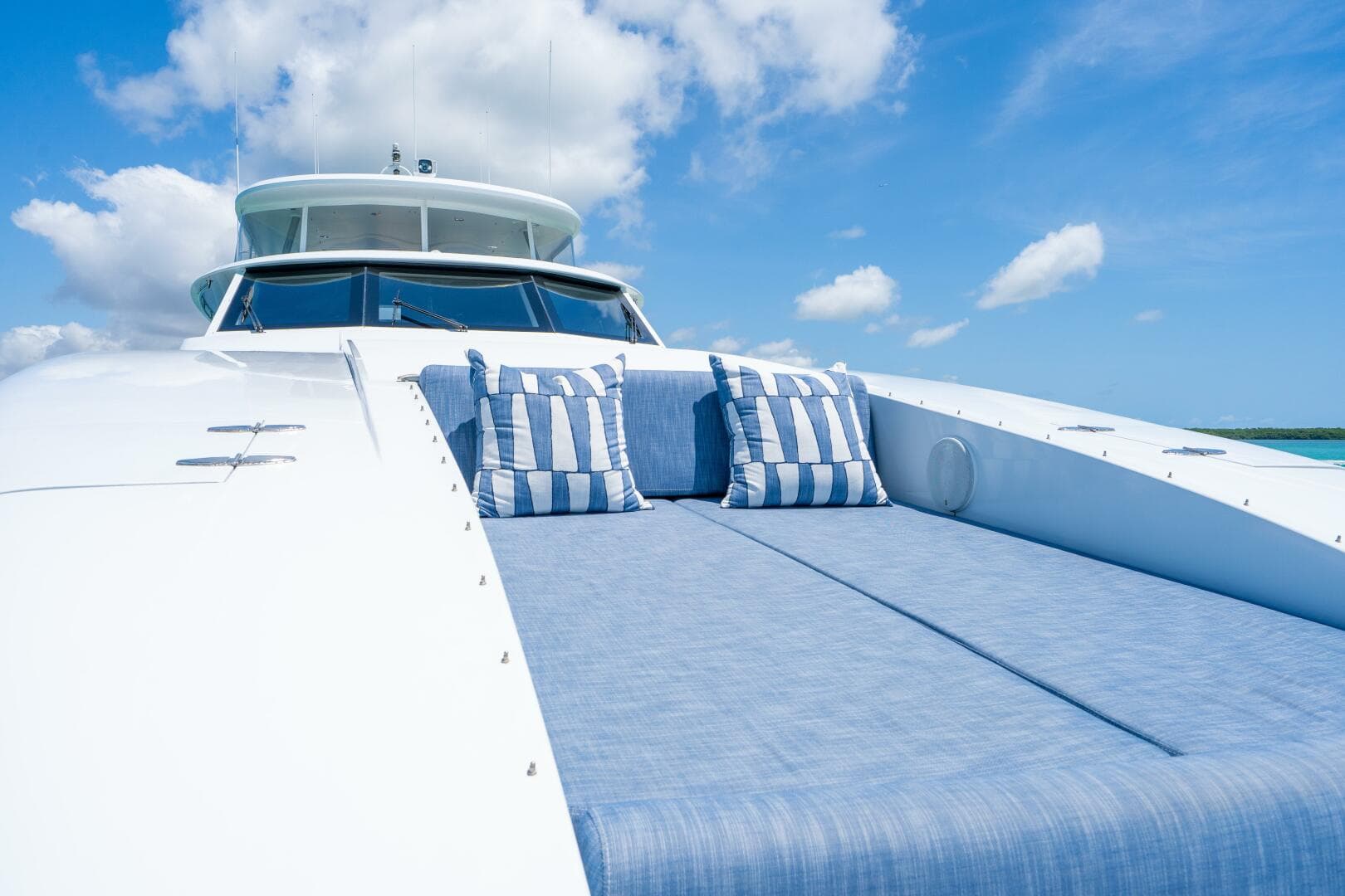 2004 Crescent Raised Pilothouse — photo 58