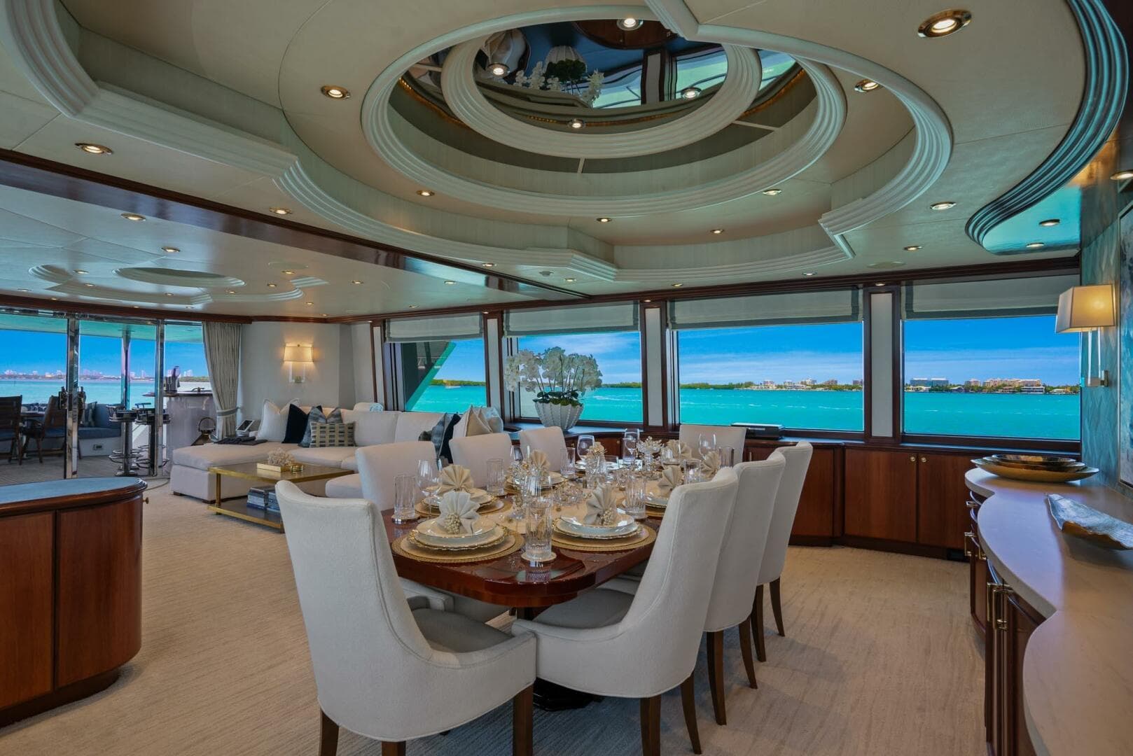 2004 Crescent Raised Pilothouse — photo 7