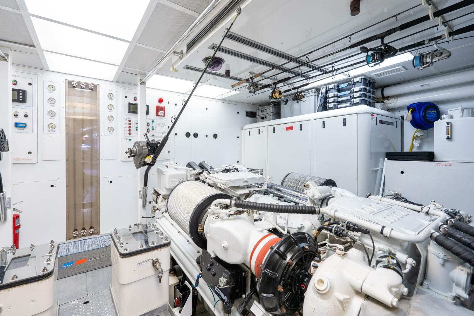 2004 Crescent Raised Pilothouse — photo 69