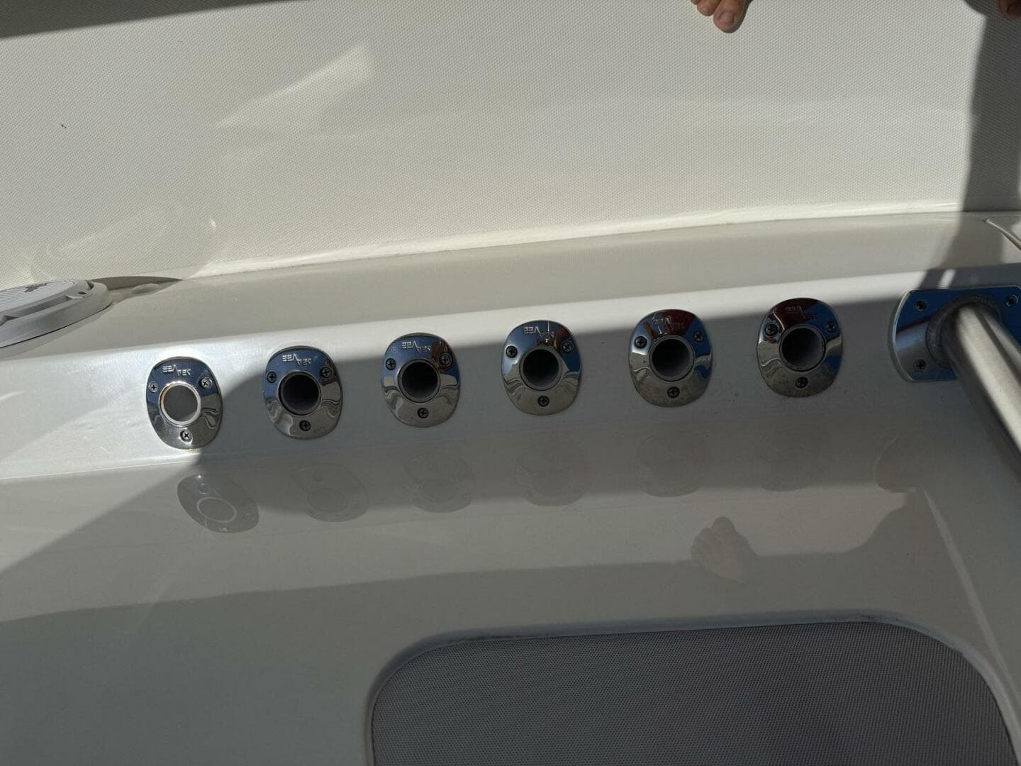 2014 Seavee 390B Center Console — photo 15
