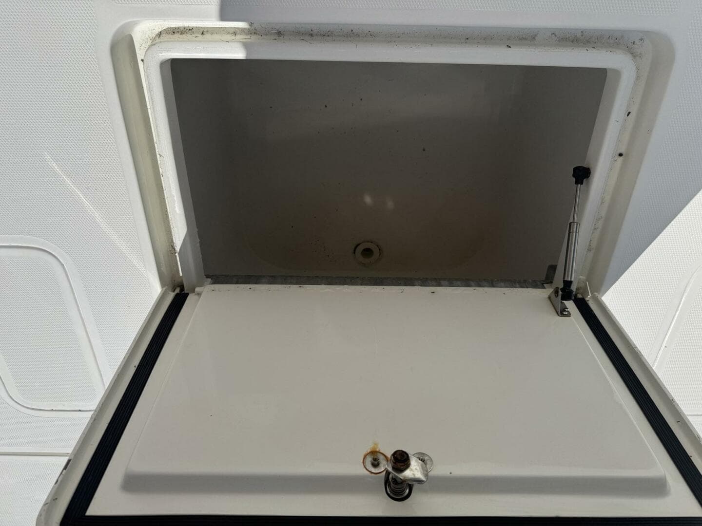 2014 Seavee 390B Center Console — photo 24