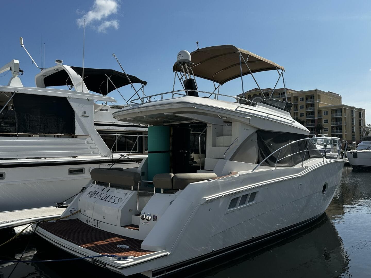 2013 Carver C34 — photo 5