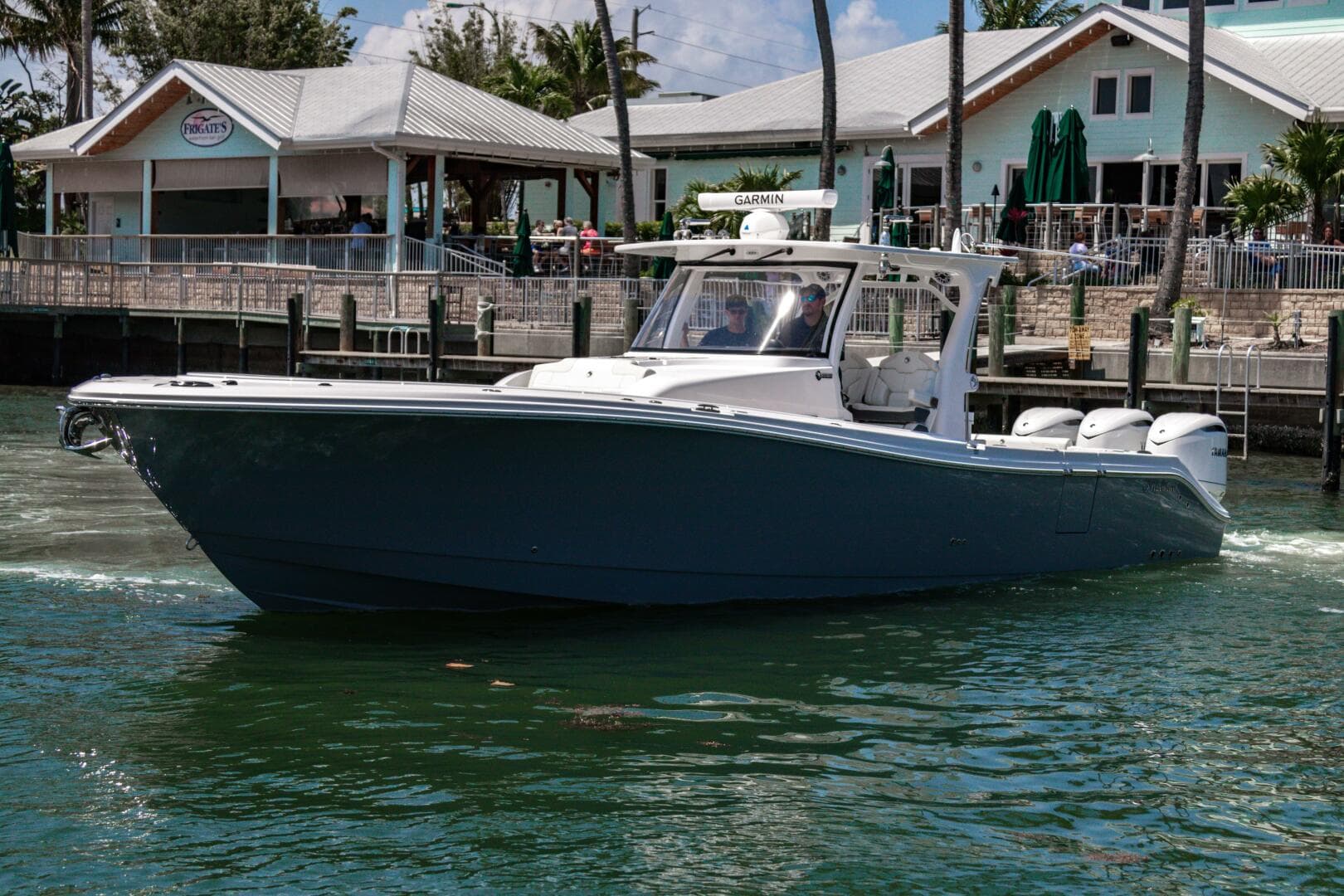 2025 Edgewater 370 CC — photo 4