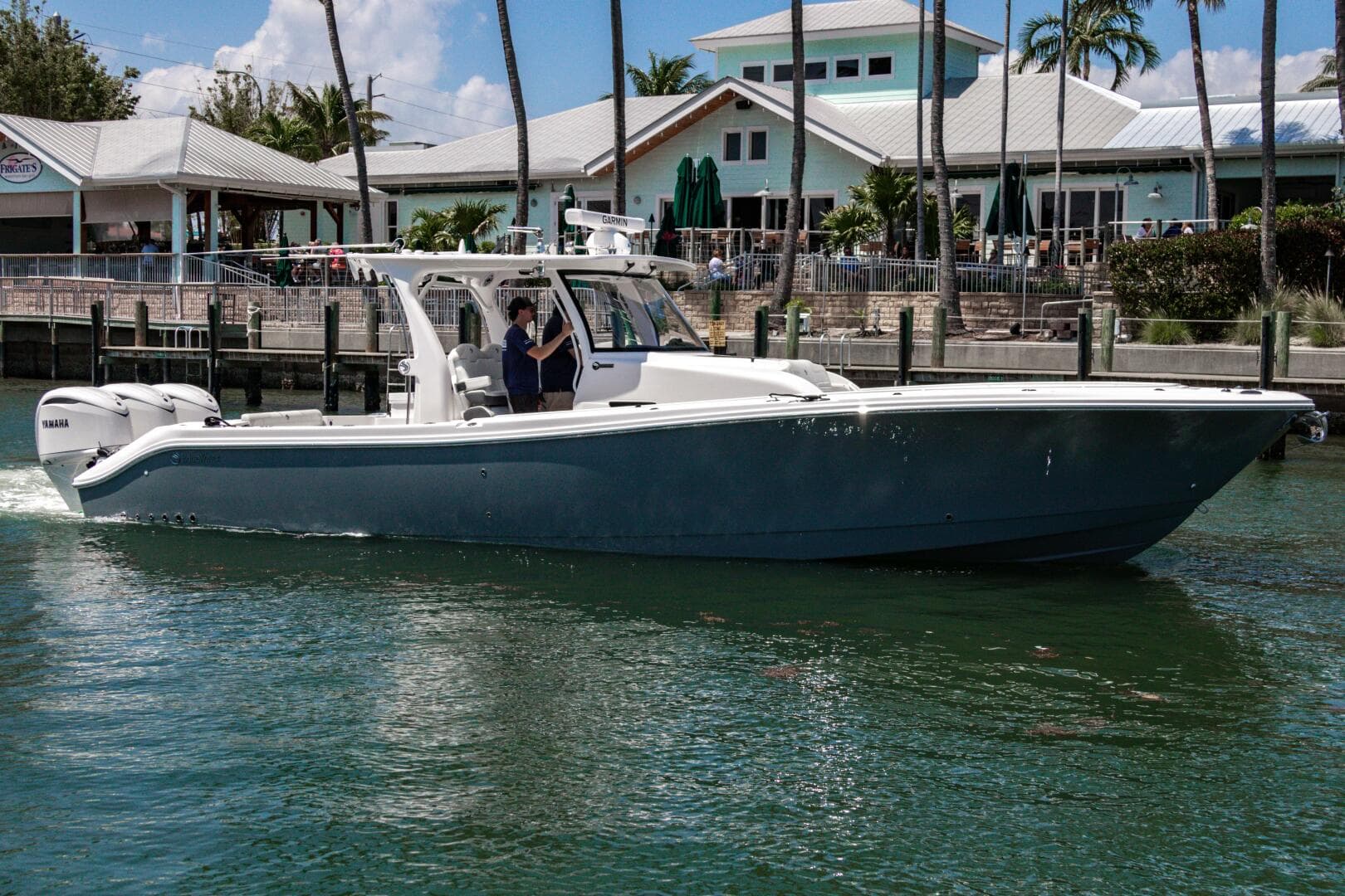 2025 Edgewater 370 CC