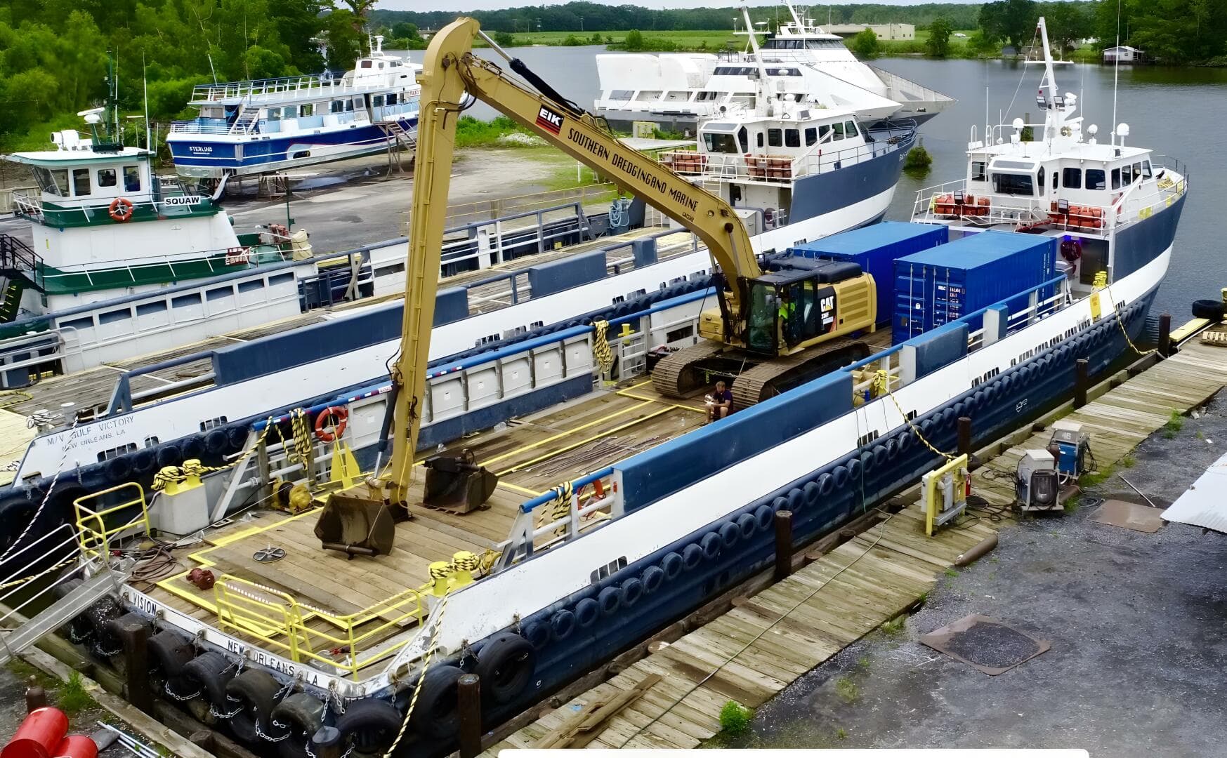 2002 Custom C & G Boat Works High Speed Supply Vessel — photo 2