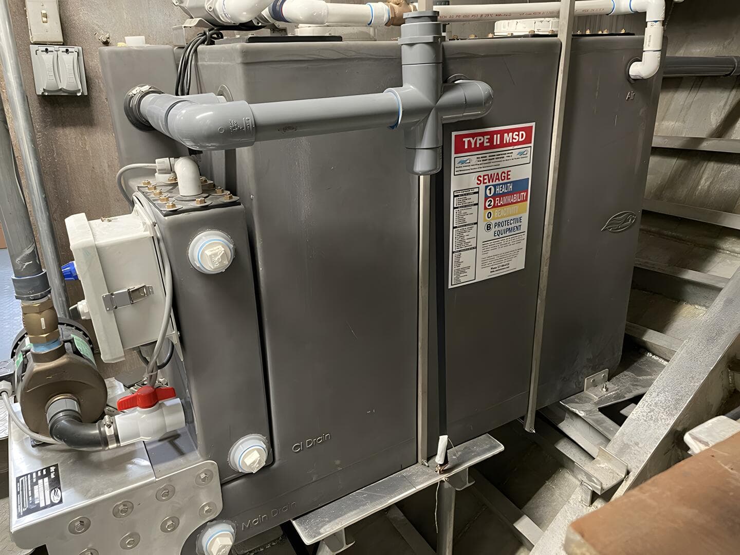 2002 Custom C & G Boat Works High Speed Supply Vessel — photo 6