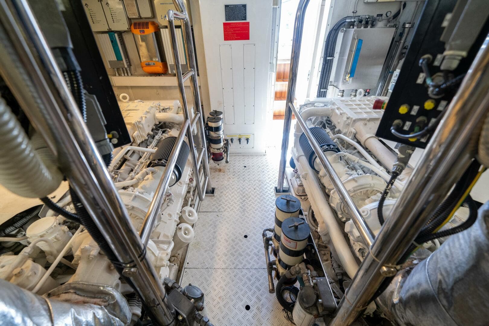 2010 Azimut 75 Fly — photo 48