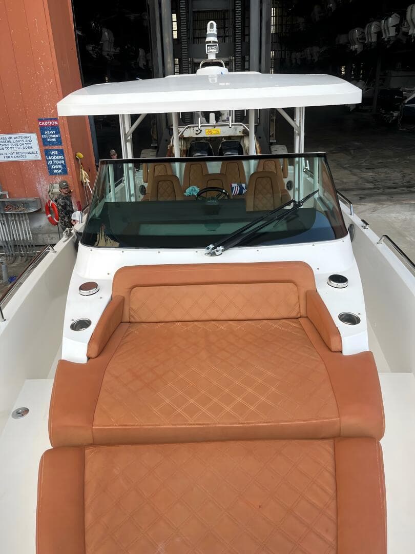 2018 Axopar 370 — photo 3