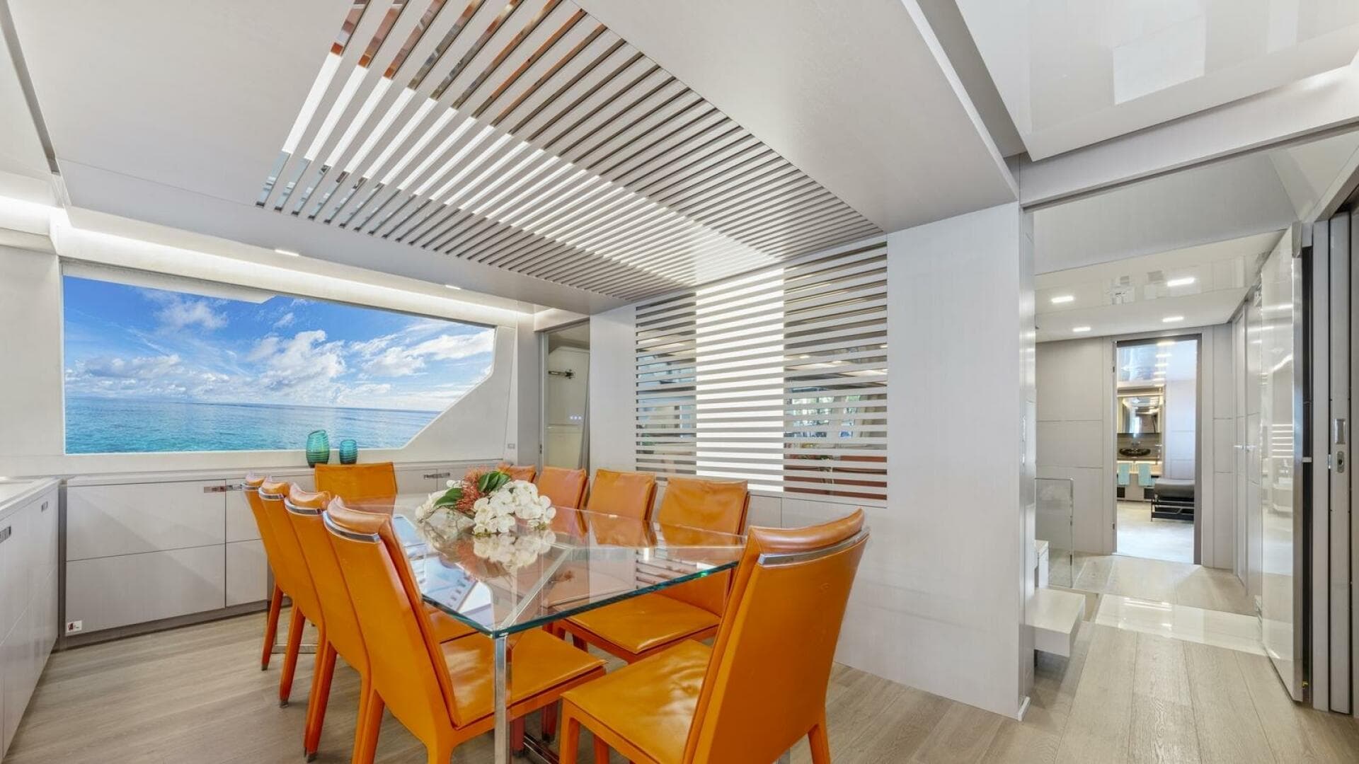 2016 Custom Line — photo 17