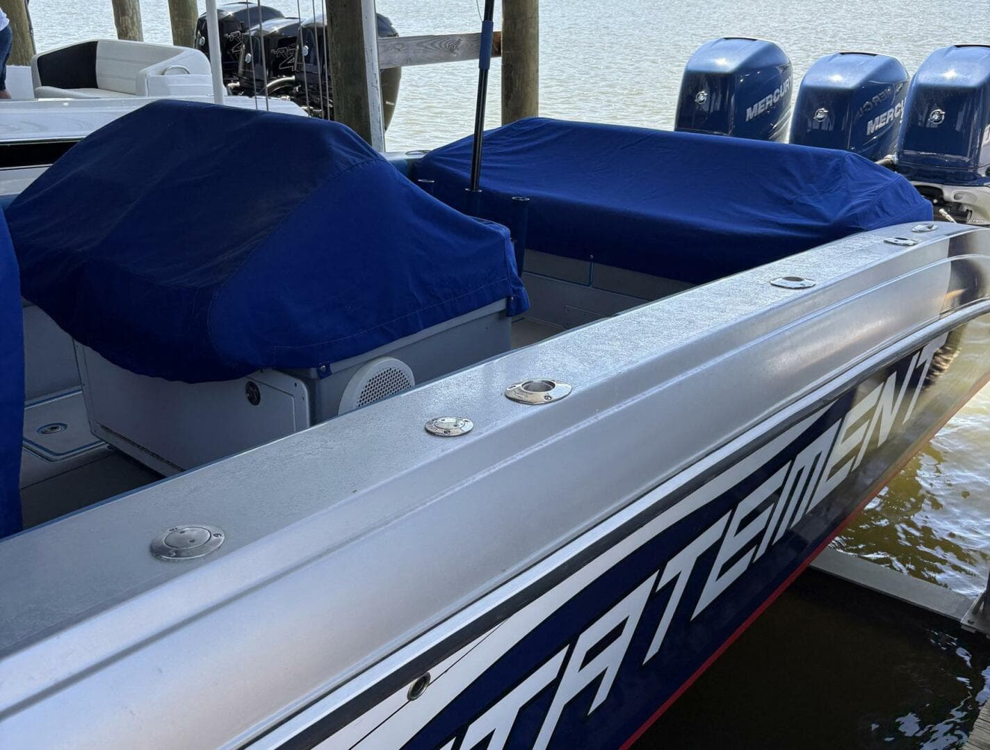 2011 Statement 380 Open — photo 51