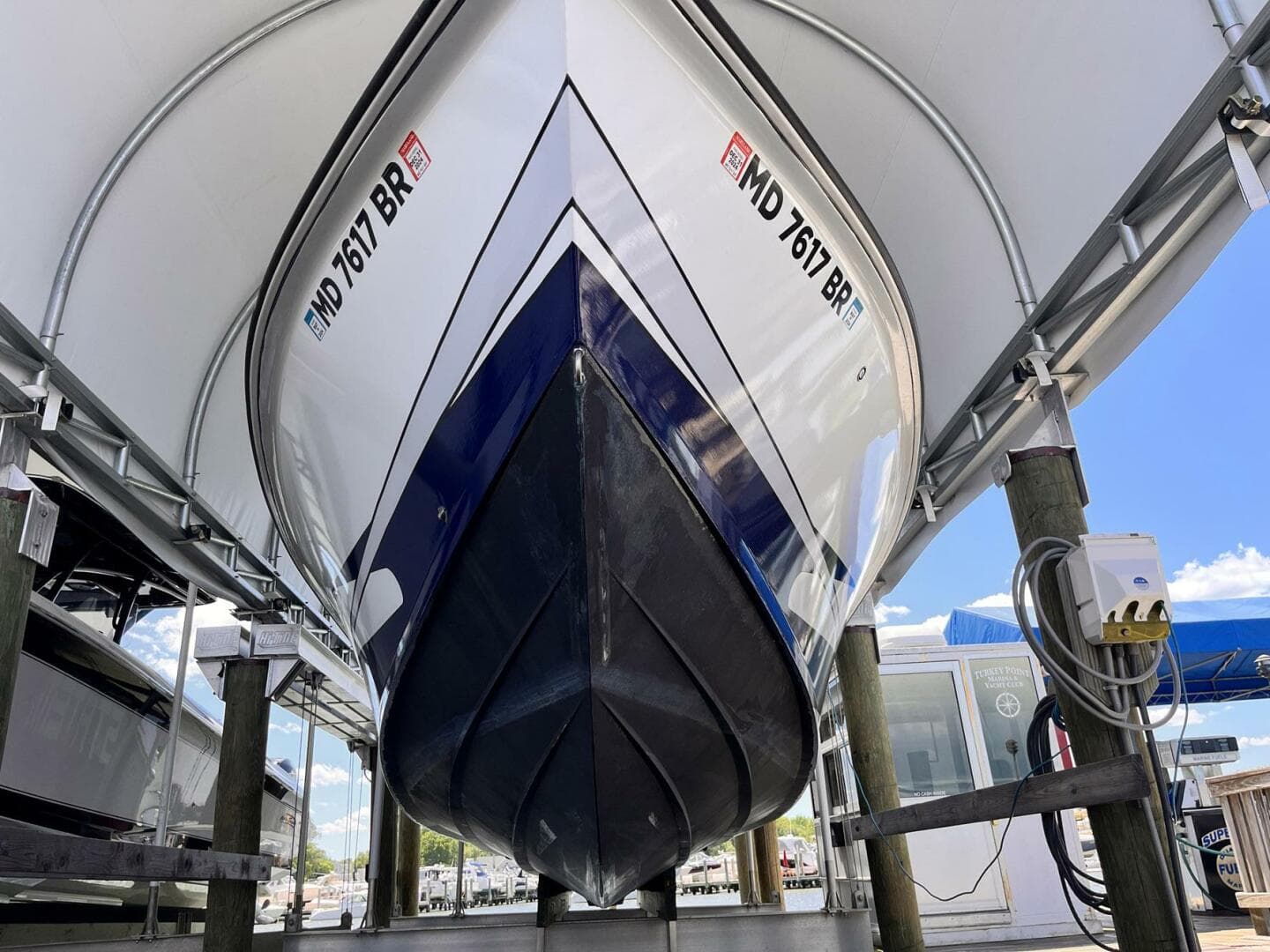 2011 Statement 380 Open — photo 9