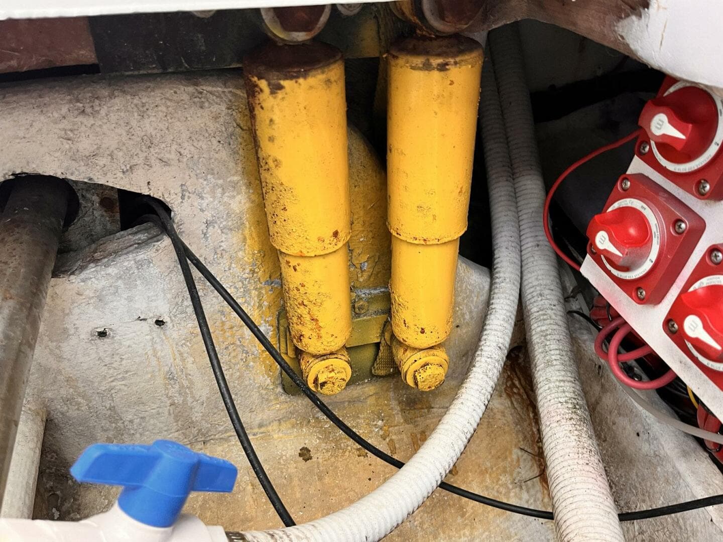 2011 Statement 380 Open — photo 41