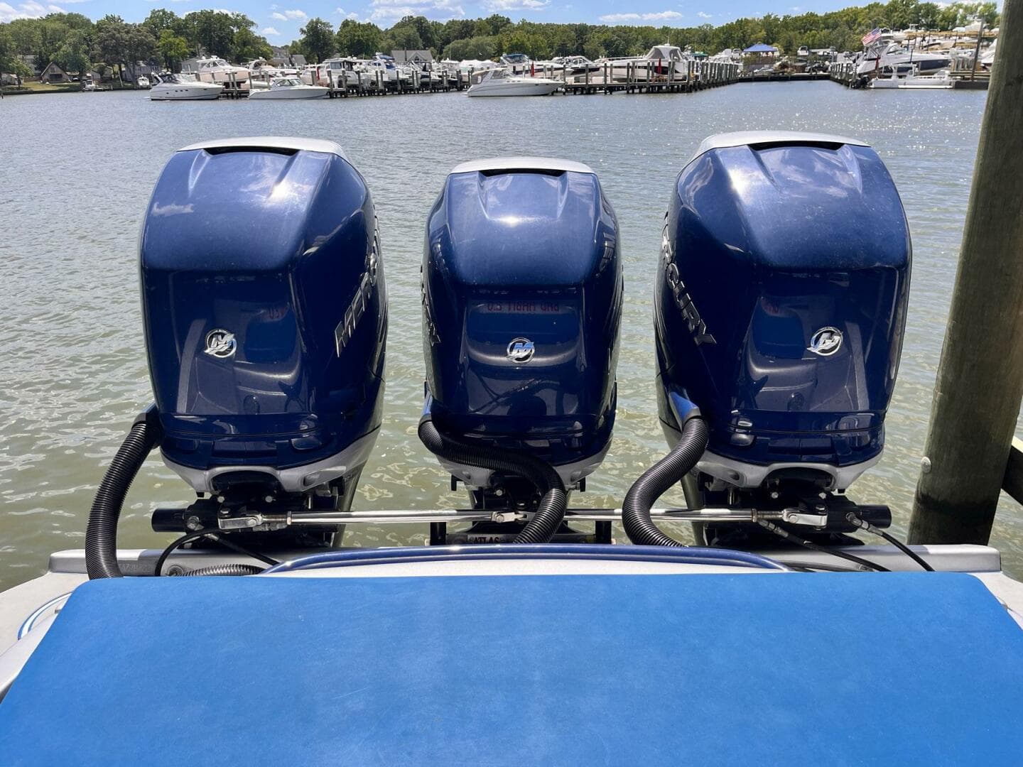 2011 Statement 380 Open — photo 7