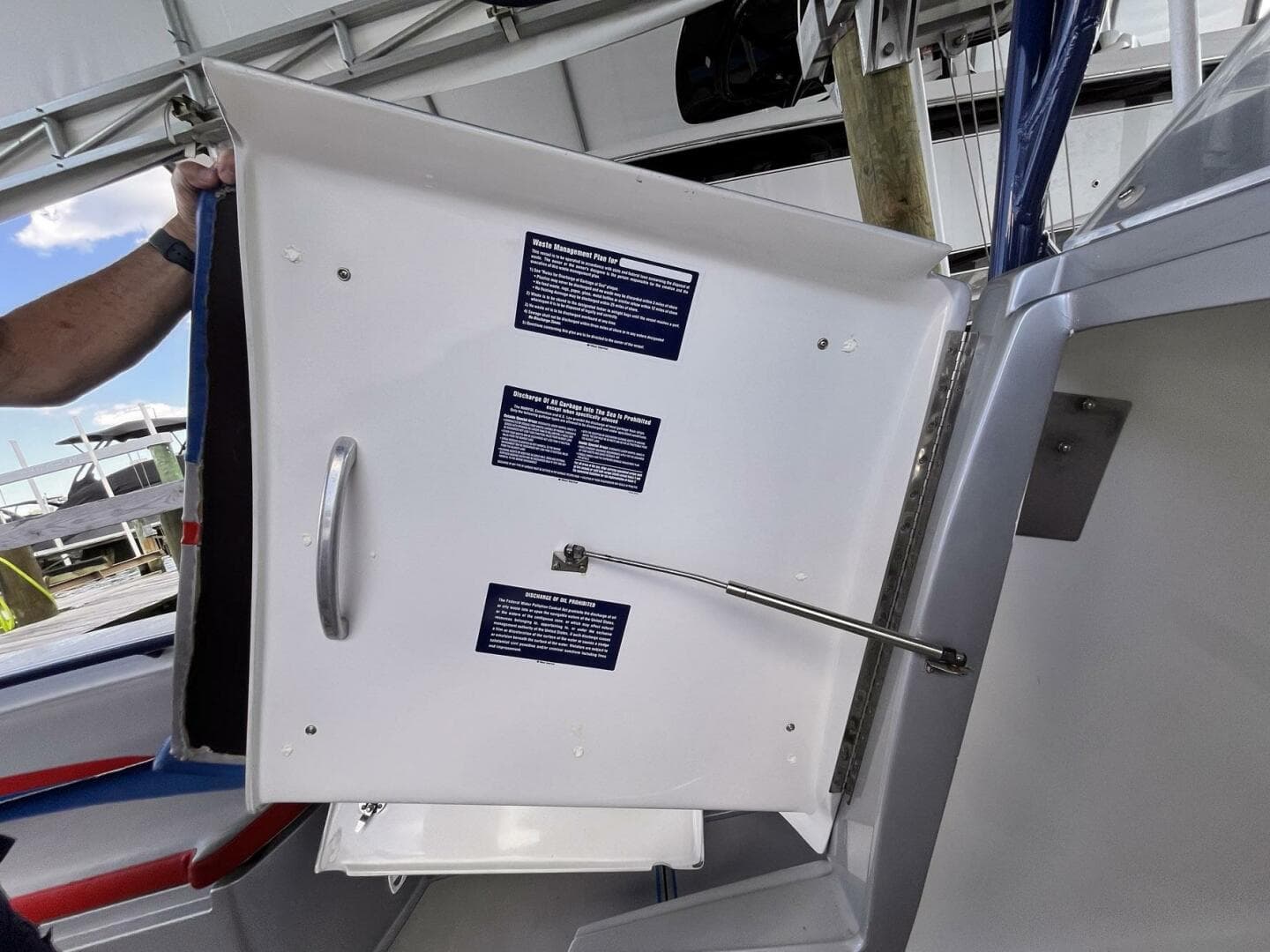 2011 Statement 380 Open — photo 39