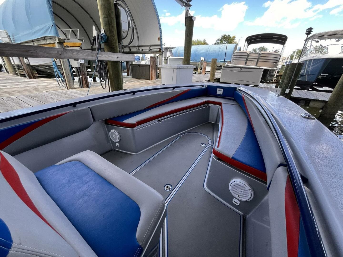 2011 Statement 380 Open — photo 21