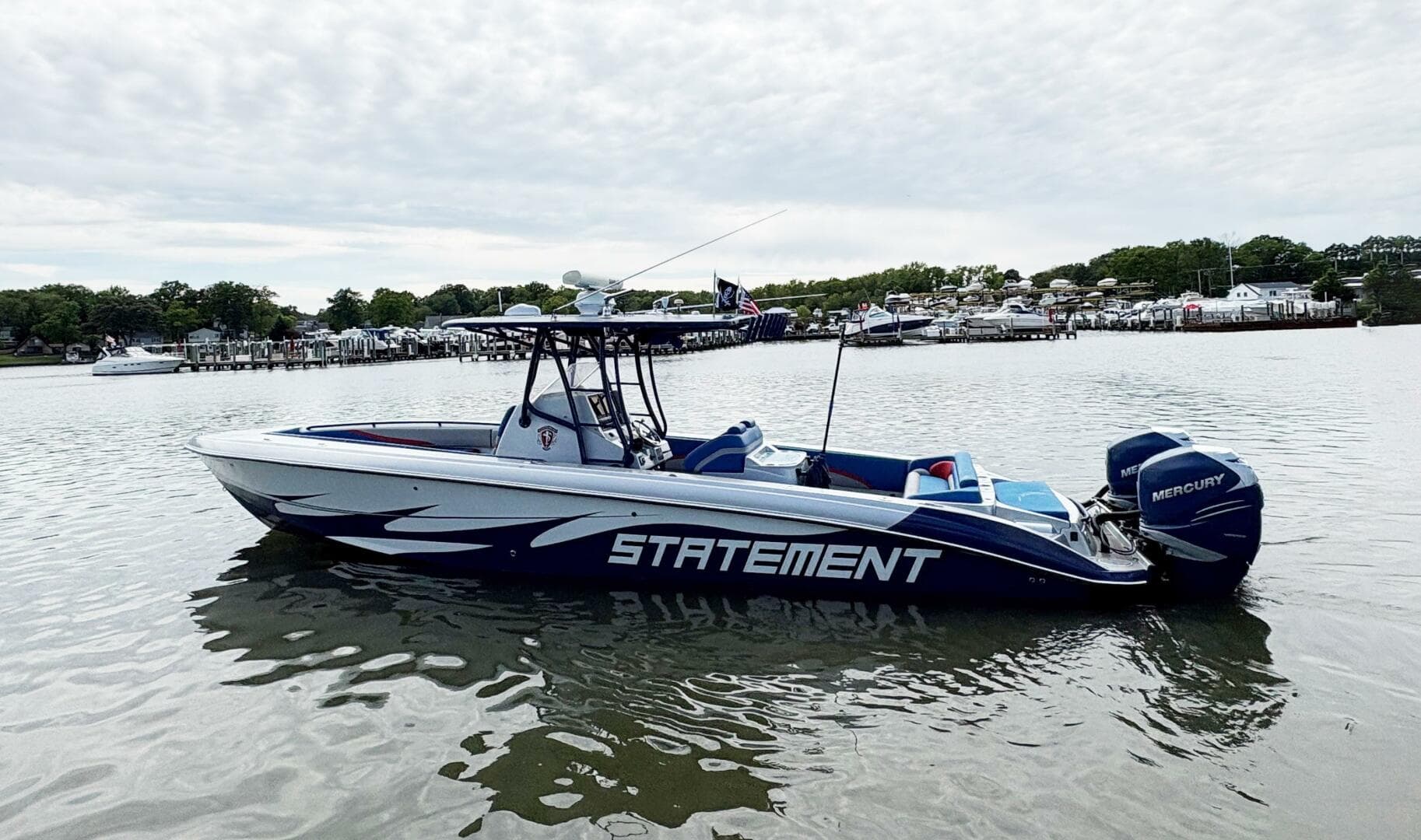 2011 Statement 380 Open — photo 2