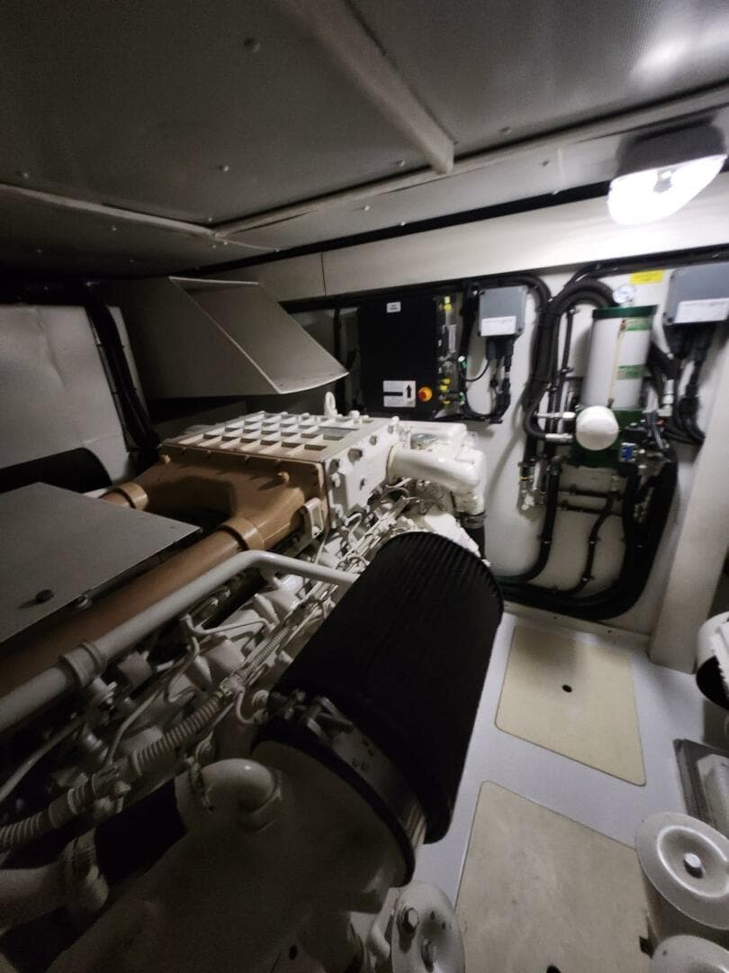 2014 Azimut Flybridge — photo 105