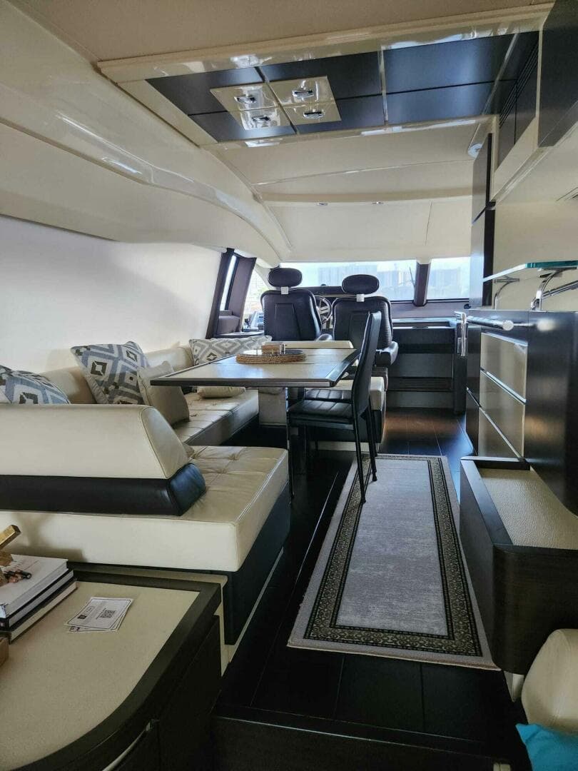 2014 Azimut Flybridge — photo 36