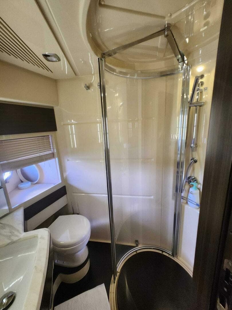 2014 Azimut Flybridge — photo 98