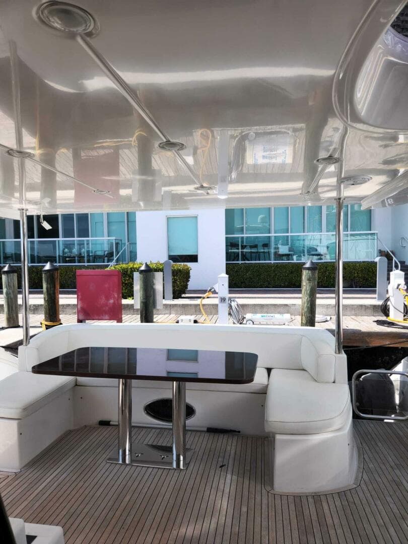 2014 Azimut Flybridge — photo 21