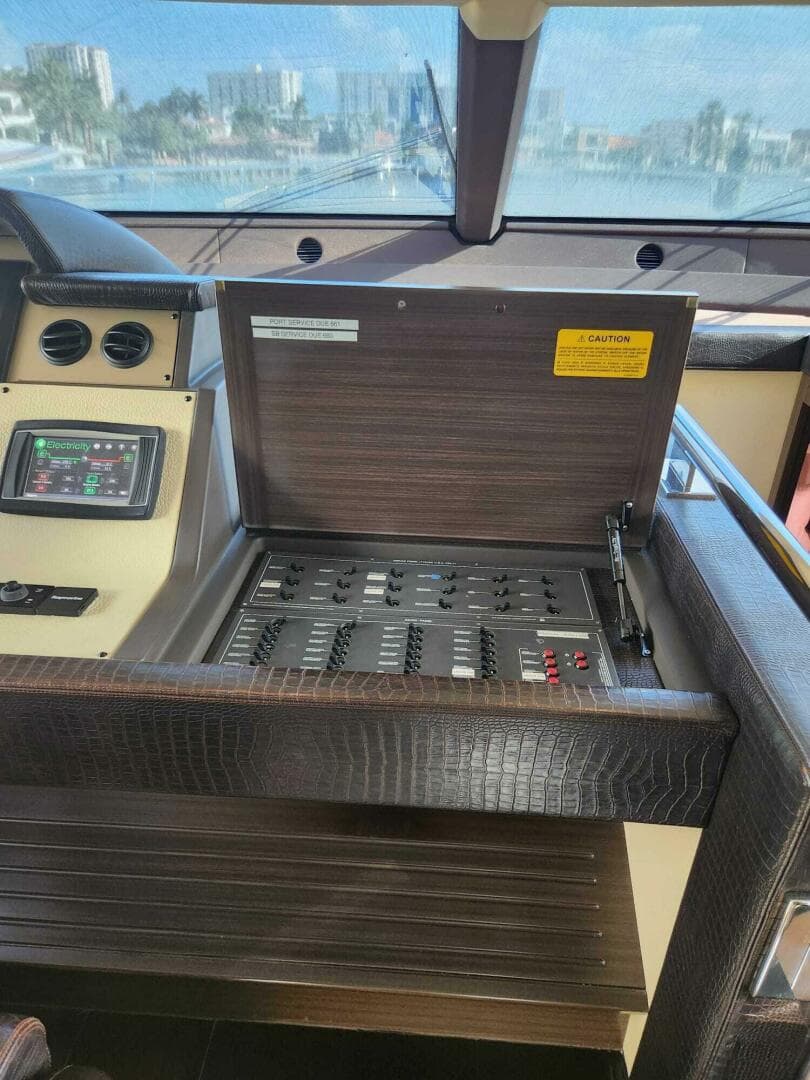 2014 Azimut Flybridge — photo 53