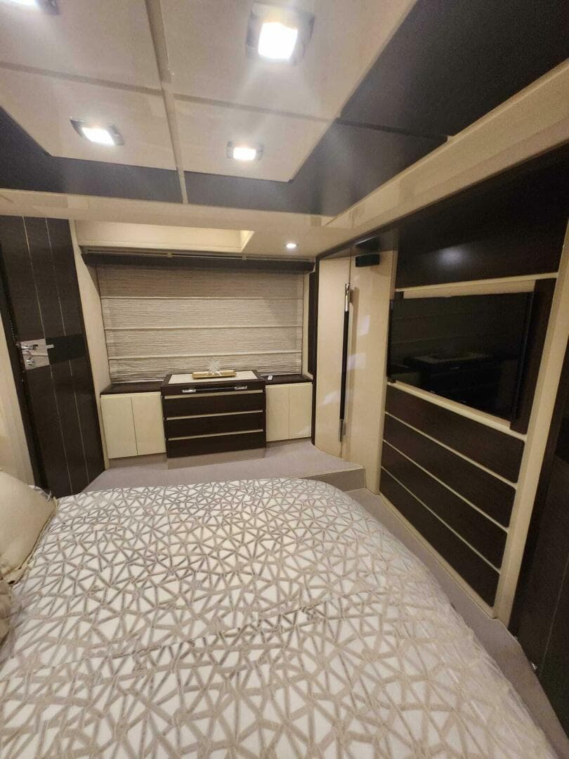 2014 Azimut Flybridge — photo 75