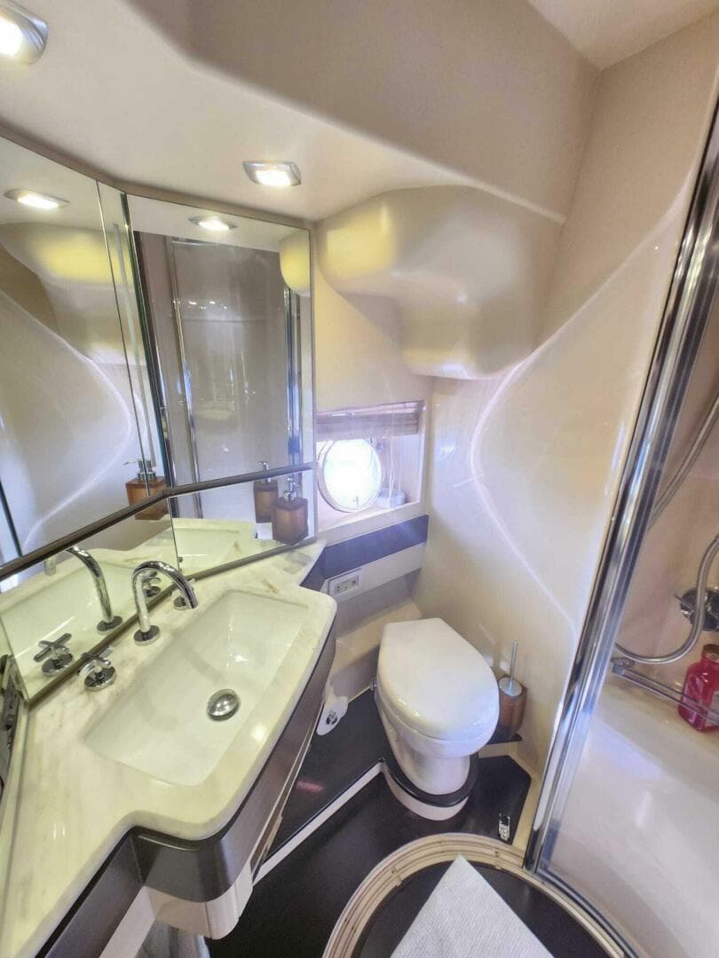 2014 Azimut Flybridge — photo 88