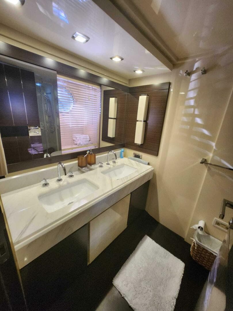 2014 Azimut Flybridge — photo 78