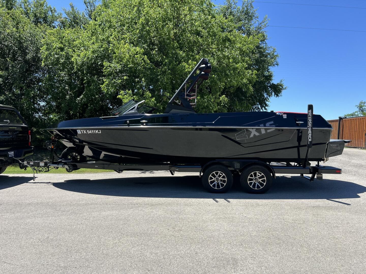 2021 Axis T23 — photo 3