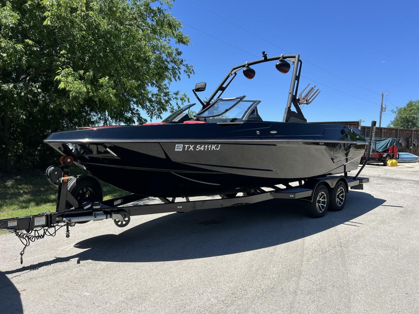 2021 Axis T23 — photo 1