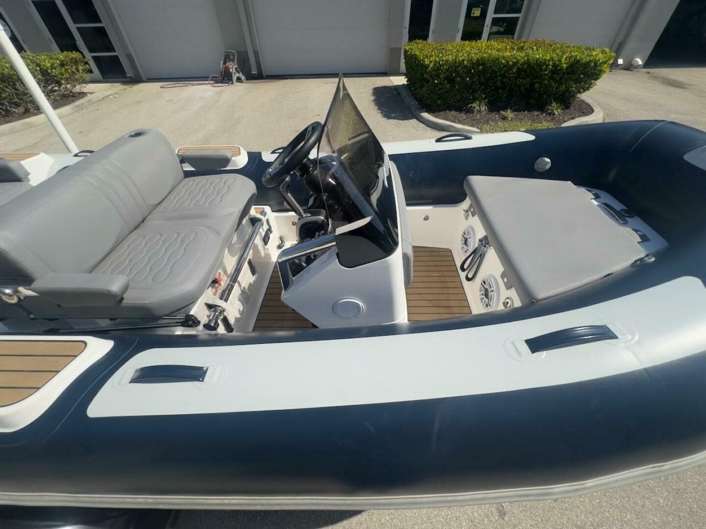 2024 Williams Jet Tenders 445 Diesel Jet — photo 14