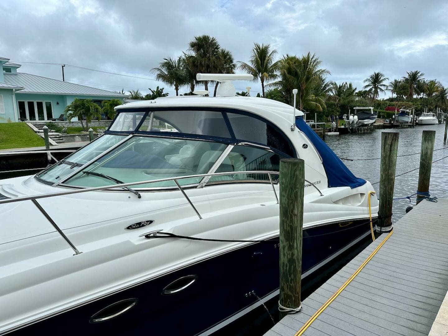 2004 Sea Ray 420 Sundancer — photo 32