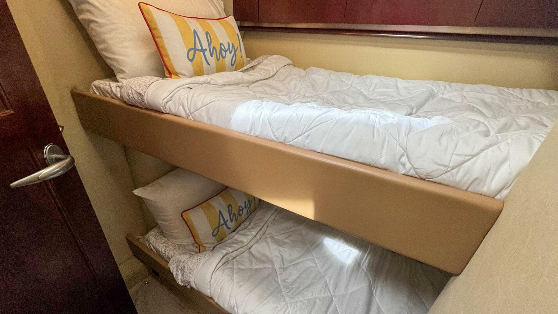 2005 Sea Ray 500 Sedan Bridge — photo 16