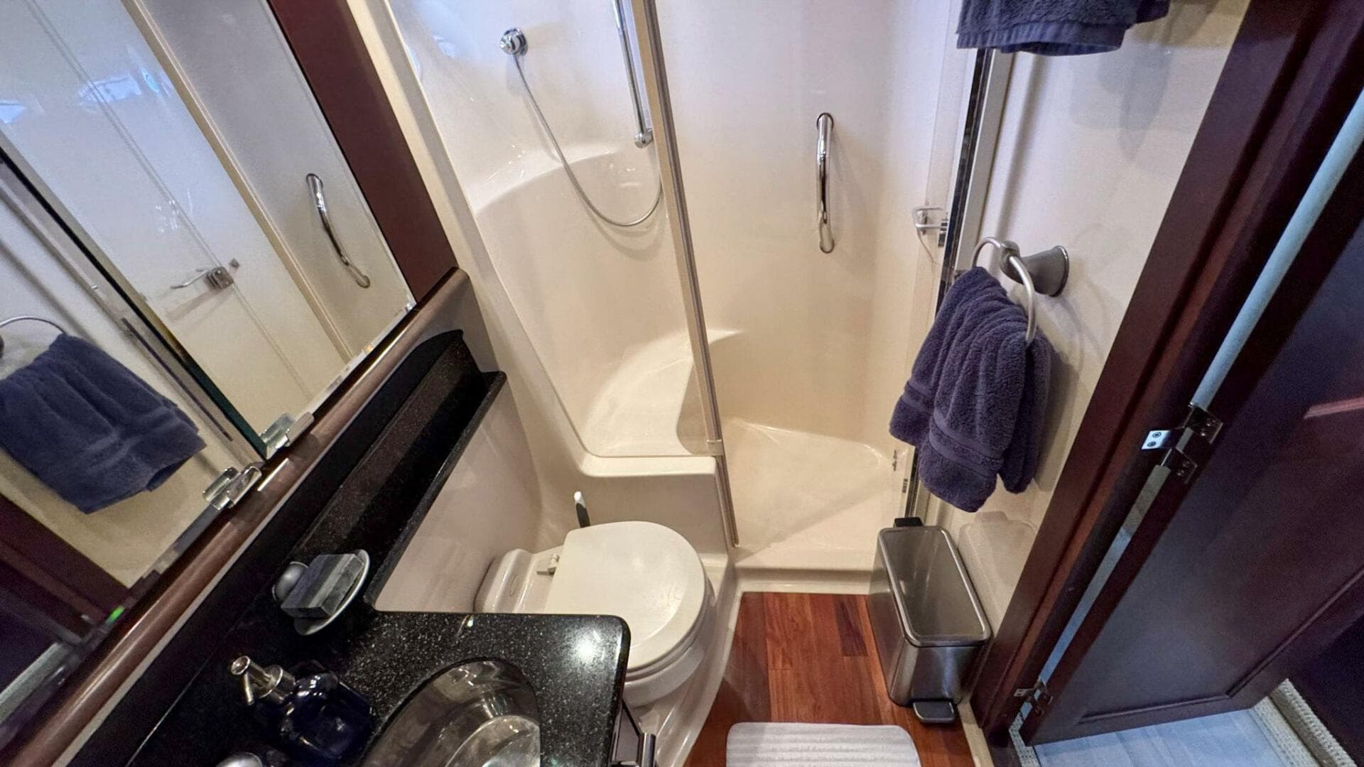 2005 Sea Ray 500 Sedan Bridge — photo 18