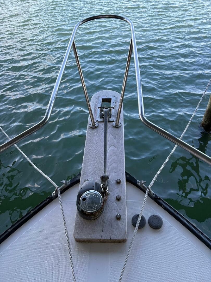 1988 Ellis Down East — photo 10