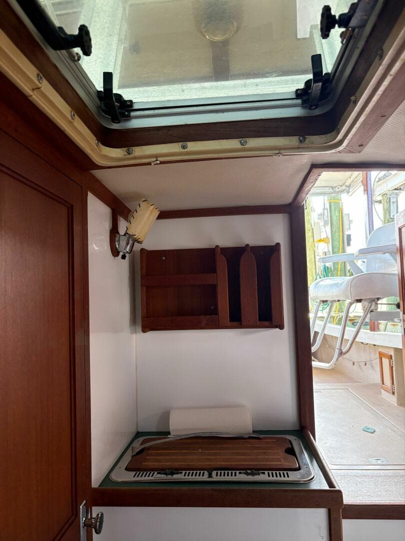 1988 Ellis Down East — photo 21