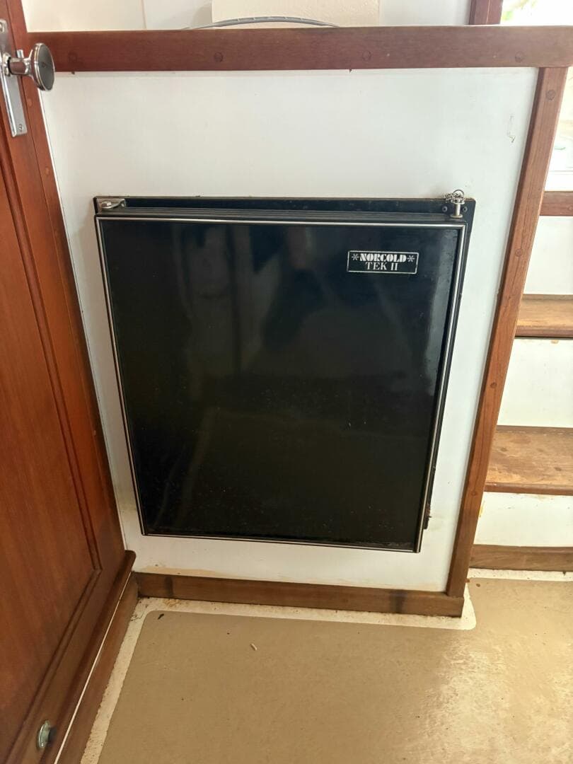 1988 Ellis Down East — photo 13