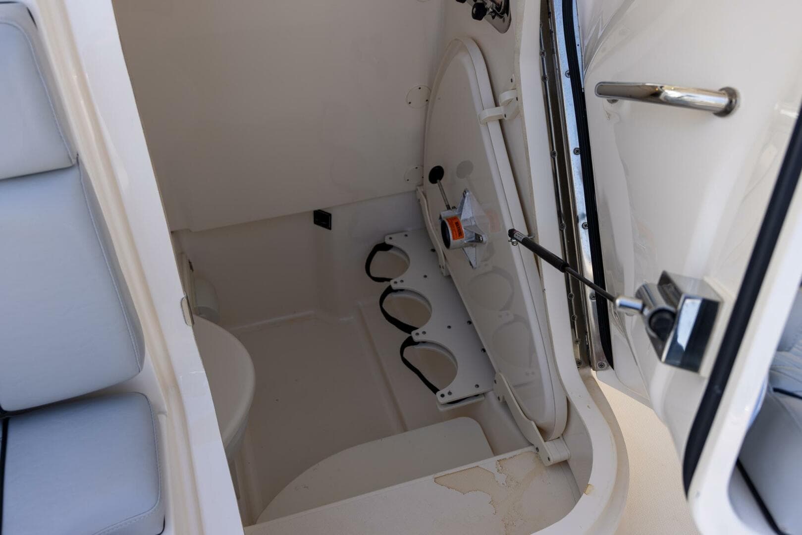 2012 Pursuit ST 310 Sport — photo 50