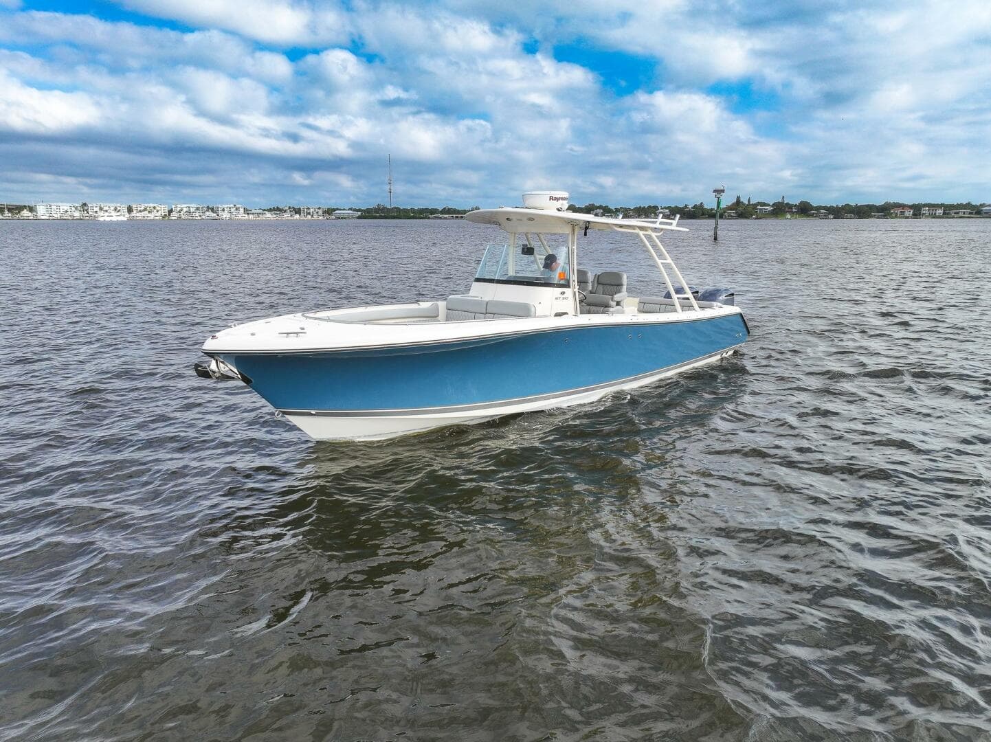 2012 Pursuit ST 310 Sport — photo 13