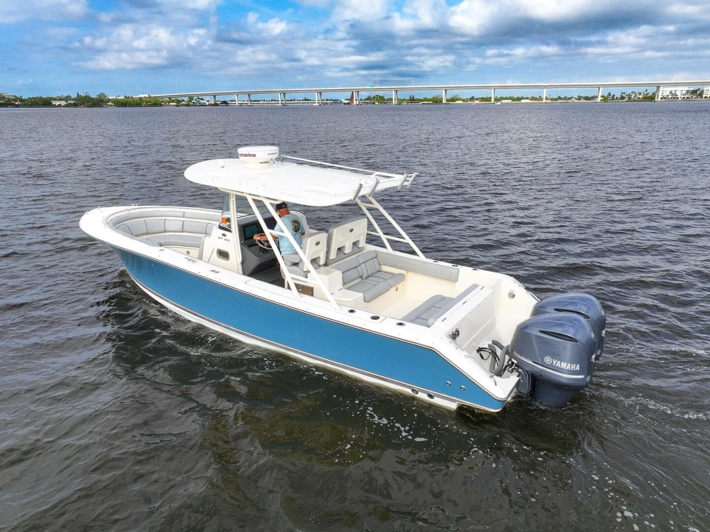 2012 Pursuit ST 310 Sport — photo 8