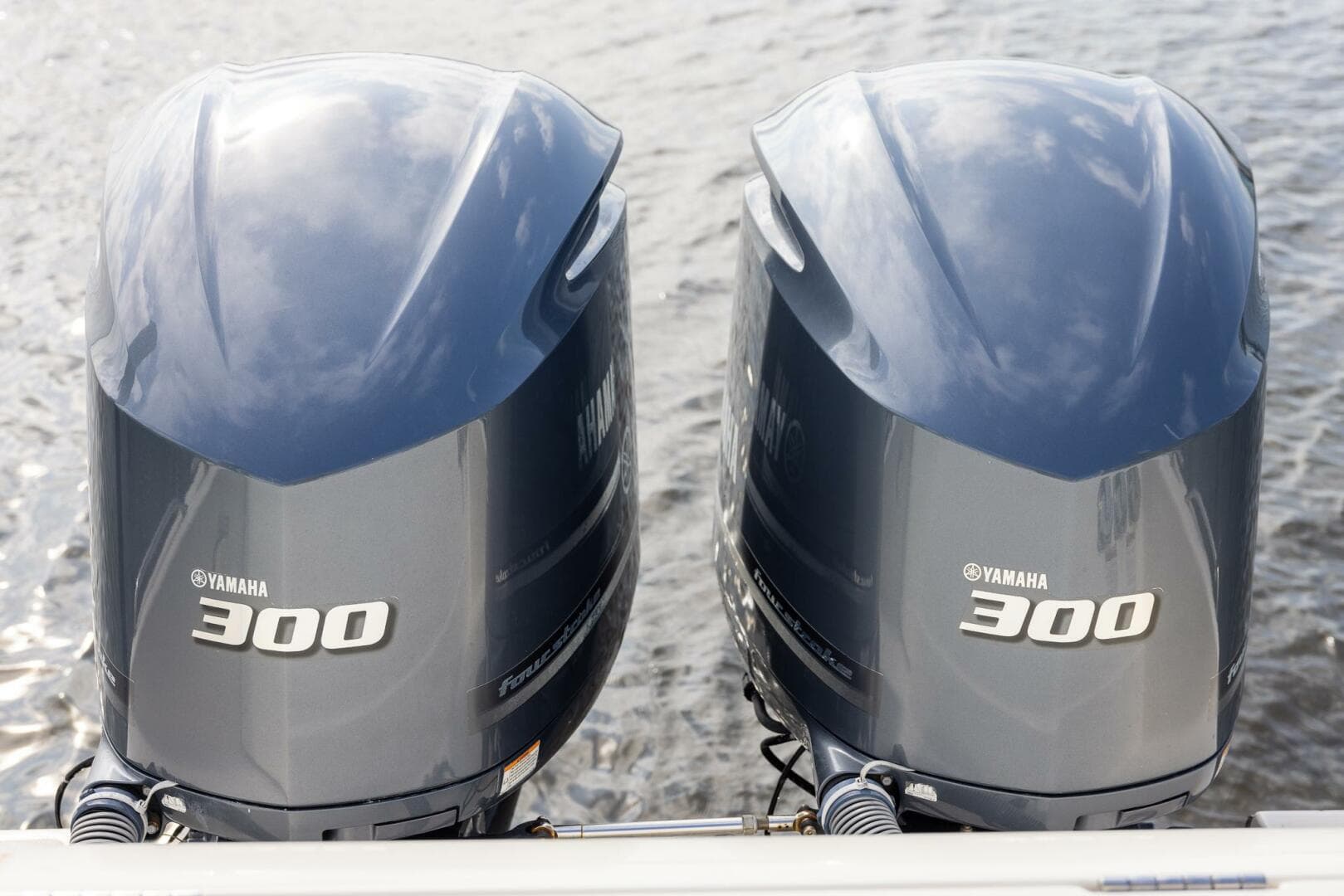 2012 Pursuit ST 310 Sport — photo 23