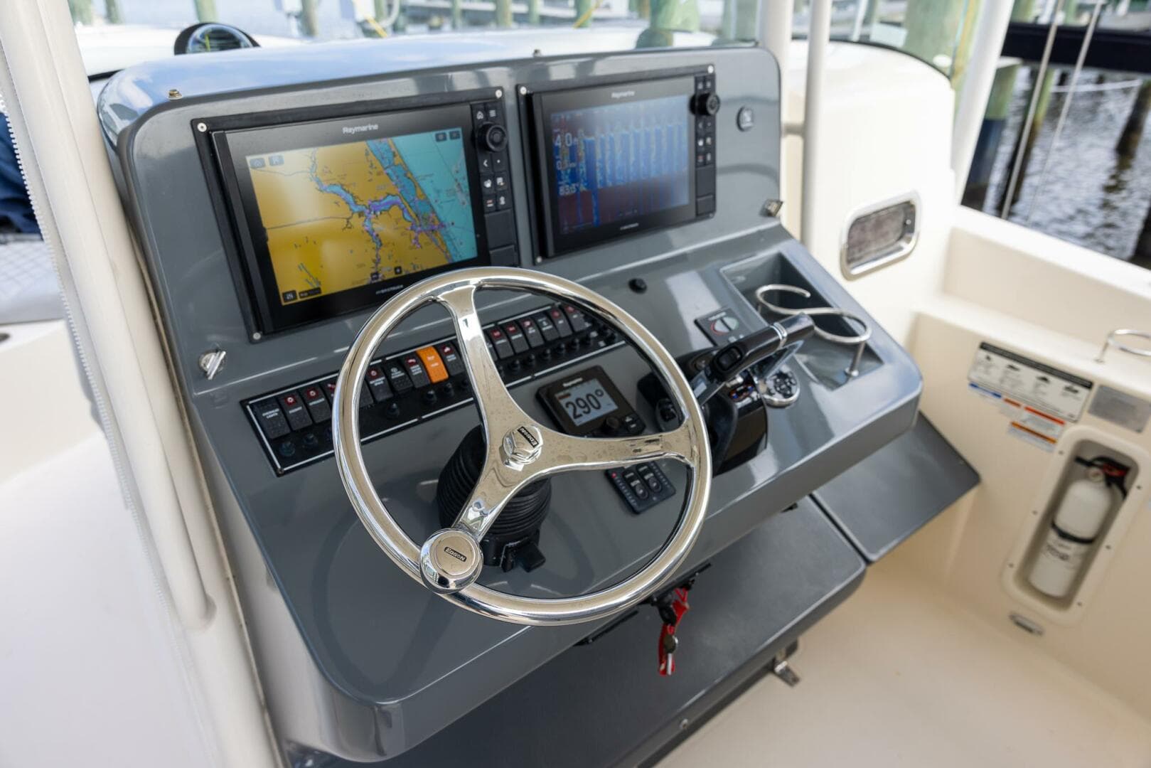 2012 Pursuit ST 310 Sport — photo 28