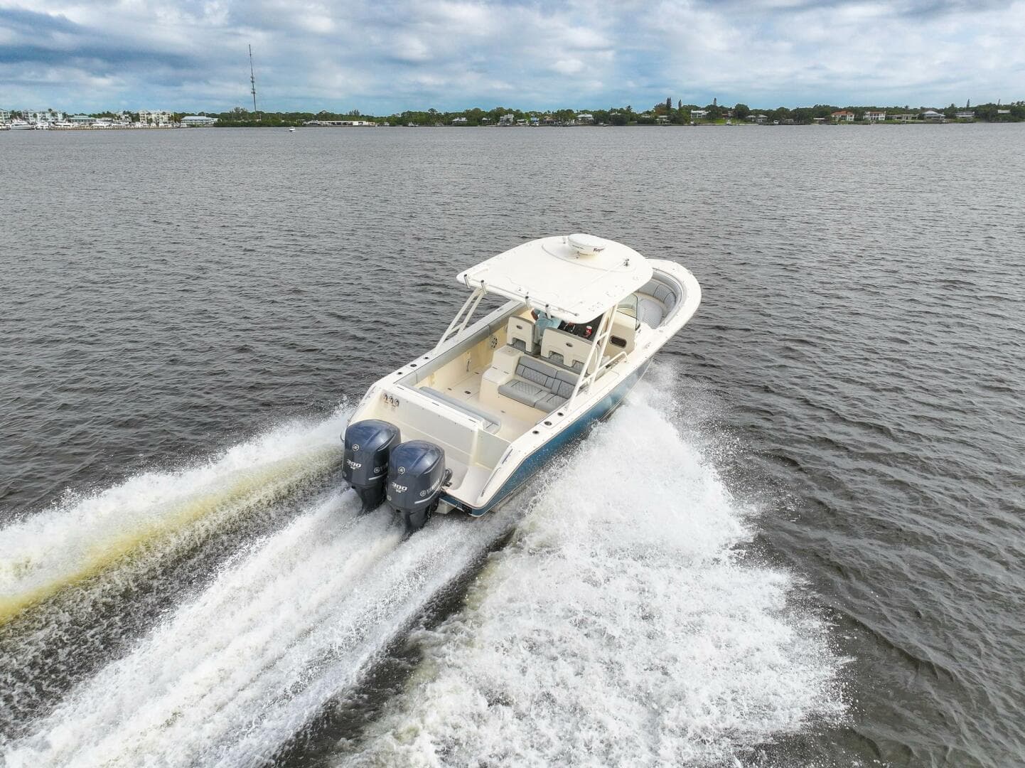 2012 Pursuit ST 310 Sport — photo 4