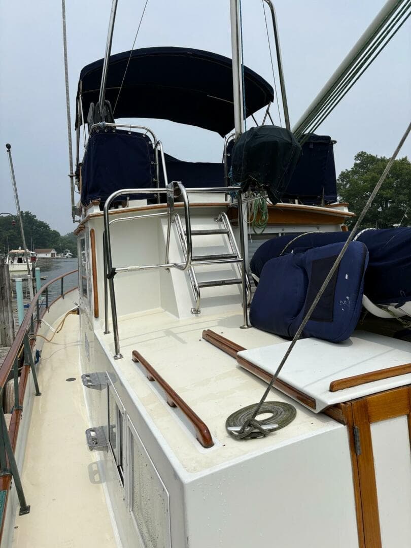 1978 Grand Banks 36 Classic — photo 36