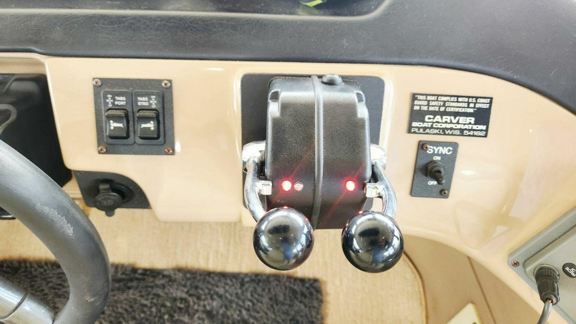 1999 Carver 530 Voyager Pilothouse — photo 27