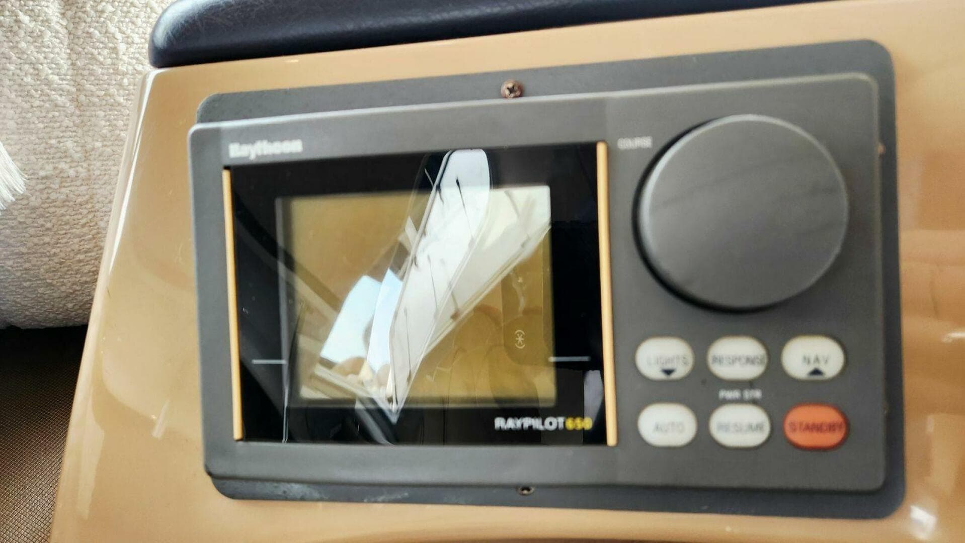 1999 Carver 530 Voyager Pilothouse — photo 29