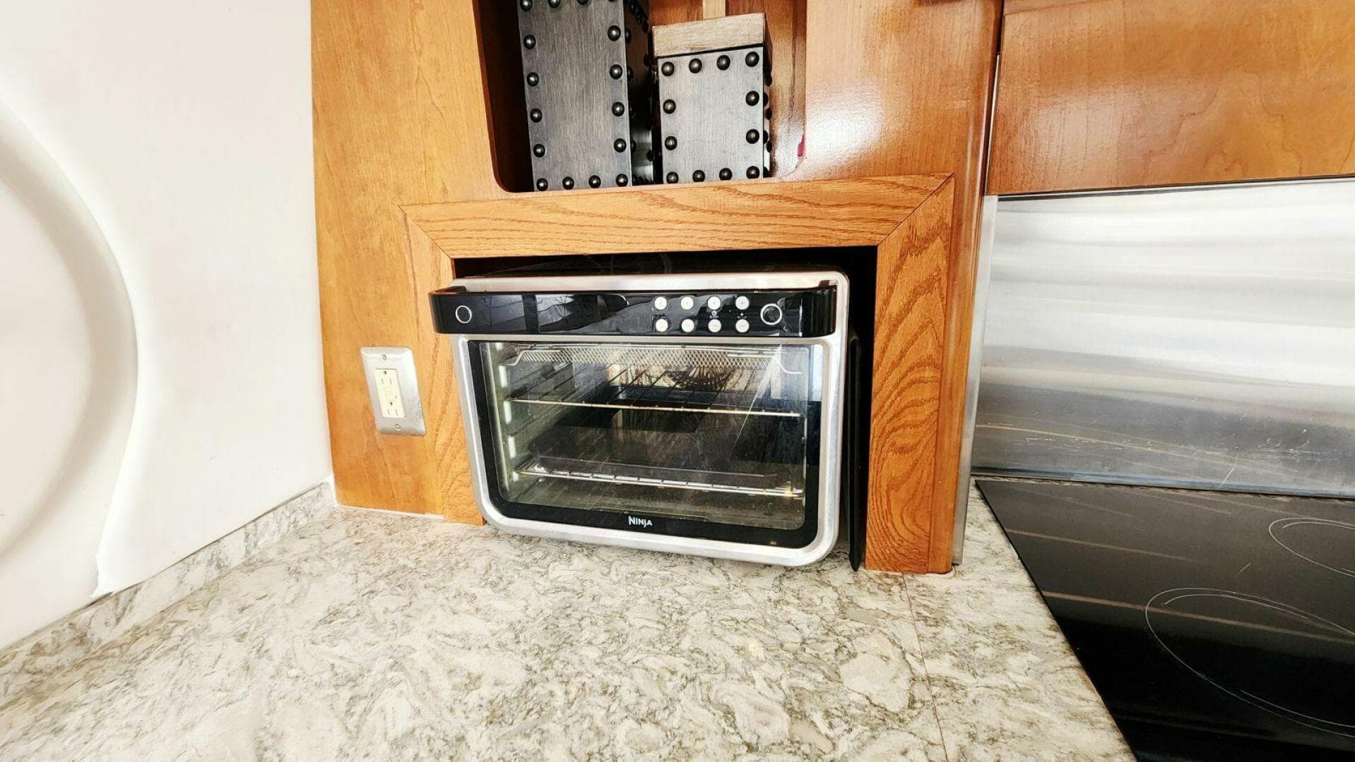 1999 Carver 530 Voyager Pilothouse — photo 15